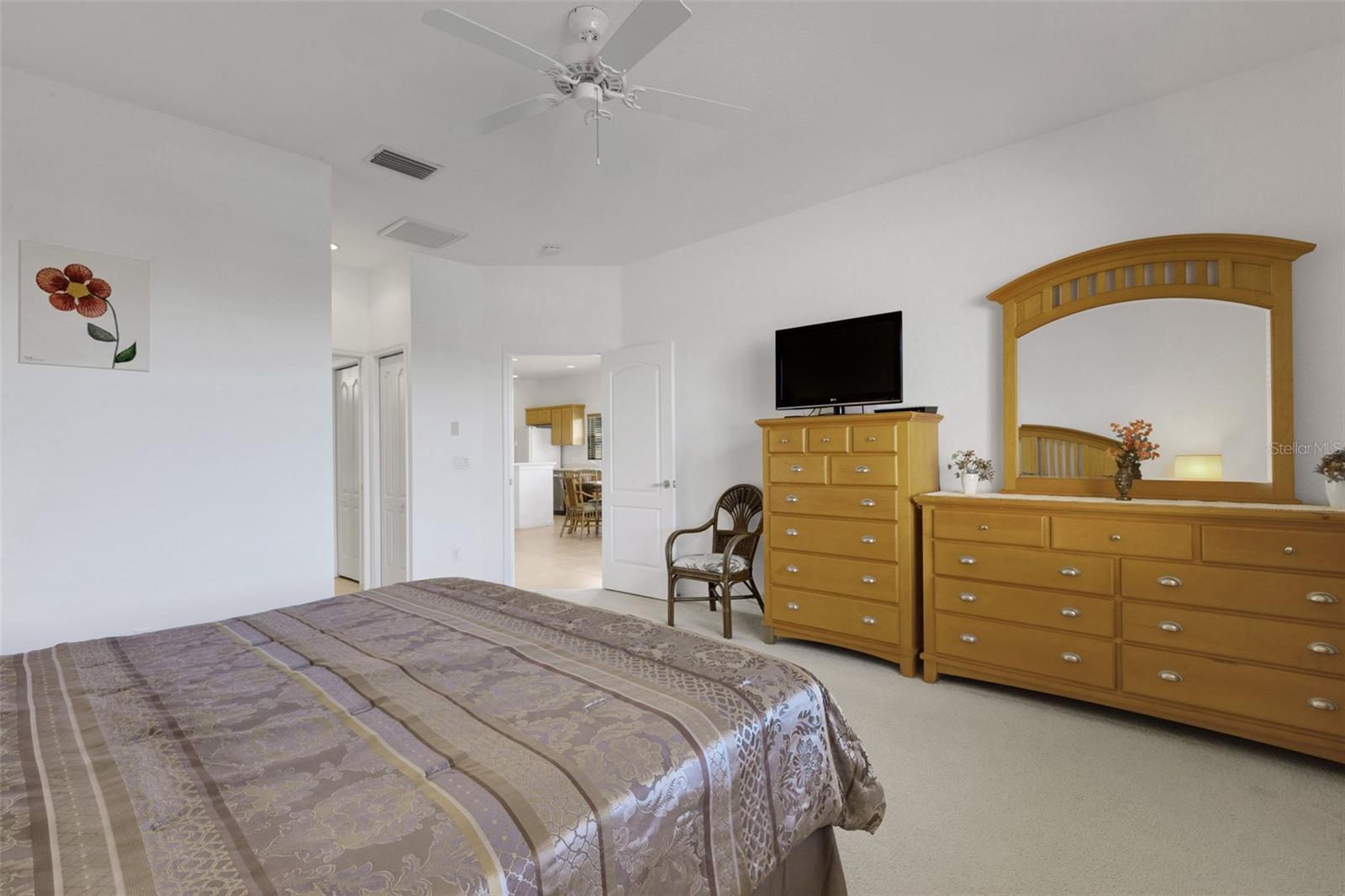 Image 19 of 70 For 8309 Summer Greens Terrace