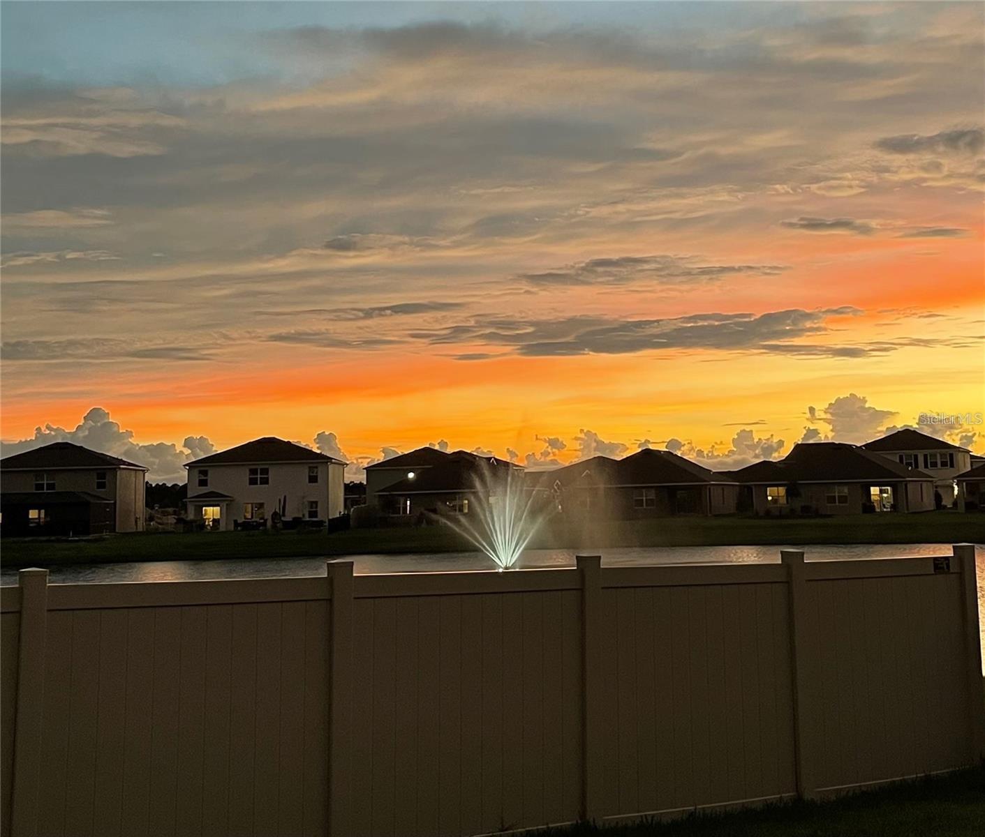 Image 43 of 48 For 5625 Soft Skies Drive