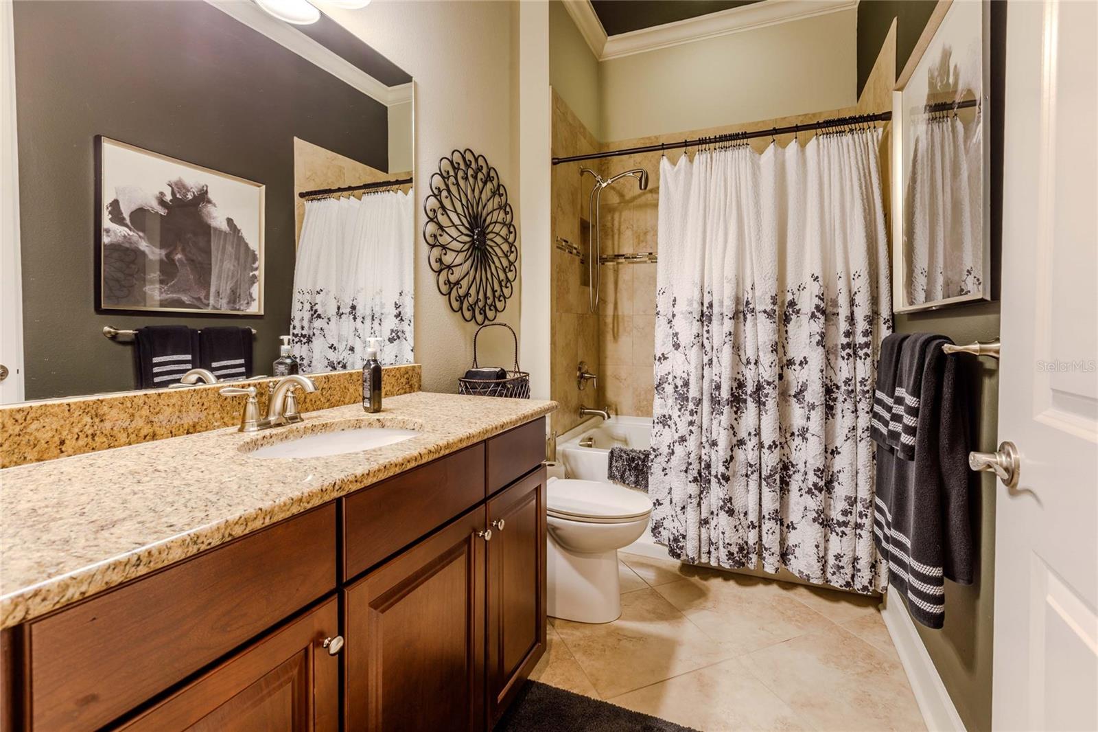 Image 10 of 58 For 9913 Wicker Park Place