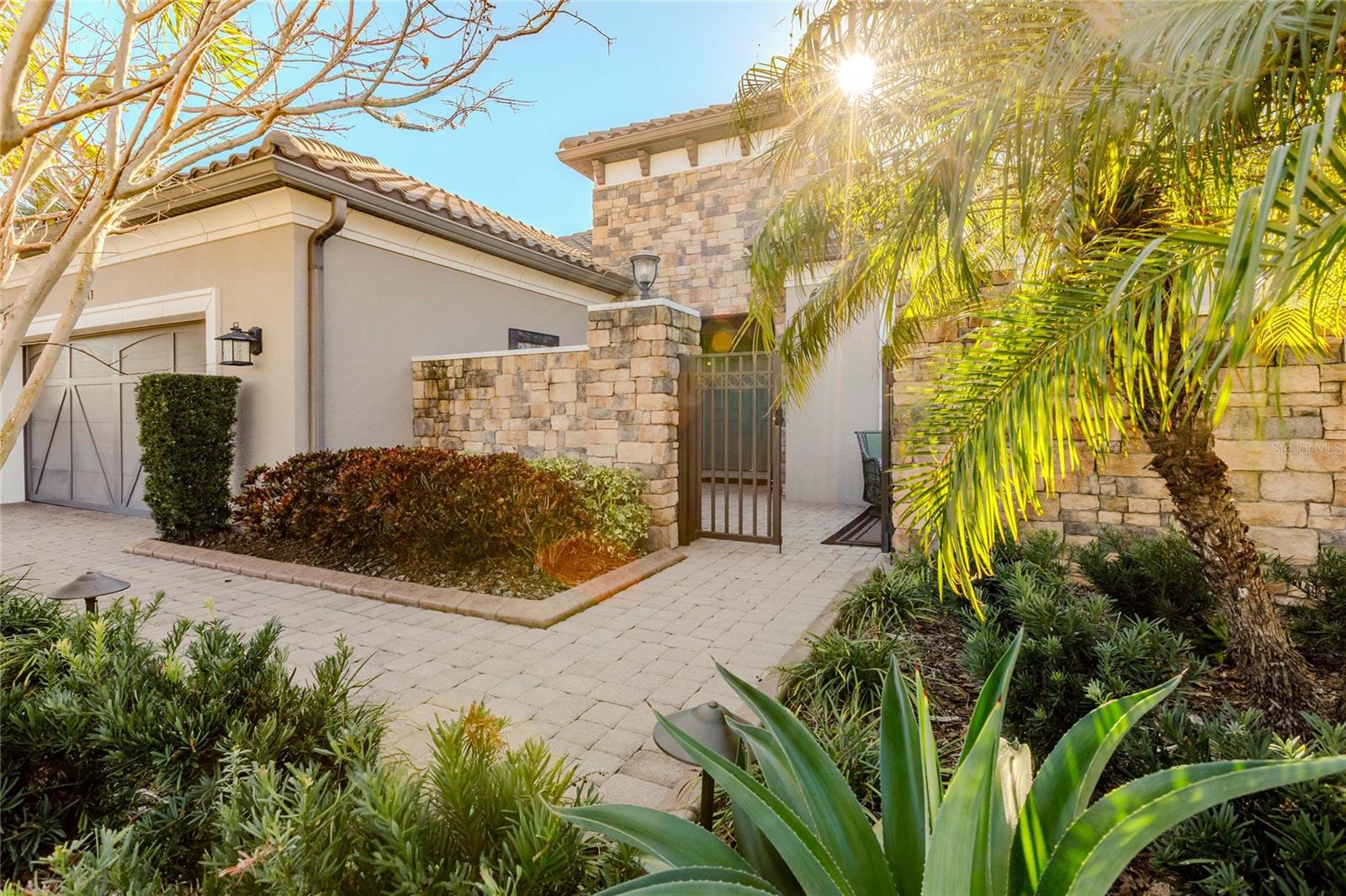 Image 4 of 58 For 9913 Wicker Park Place