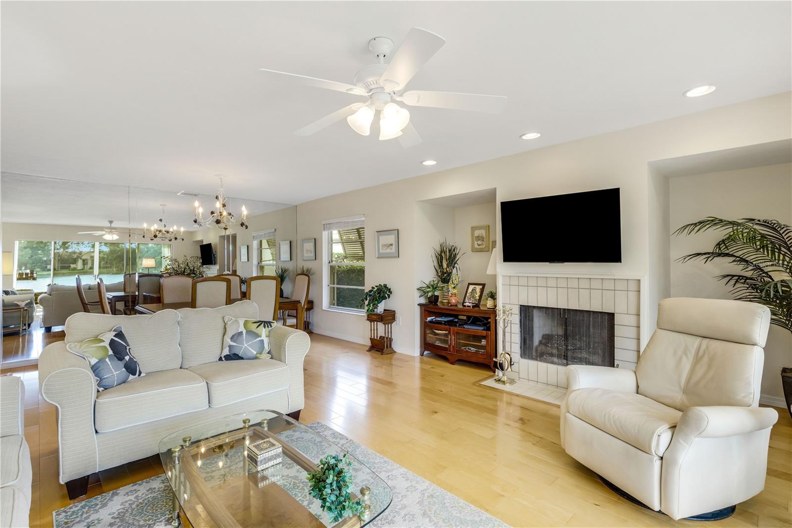 Image 6 of 34 For 3242 Ringwood Meadow 76