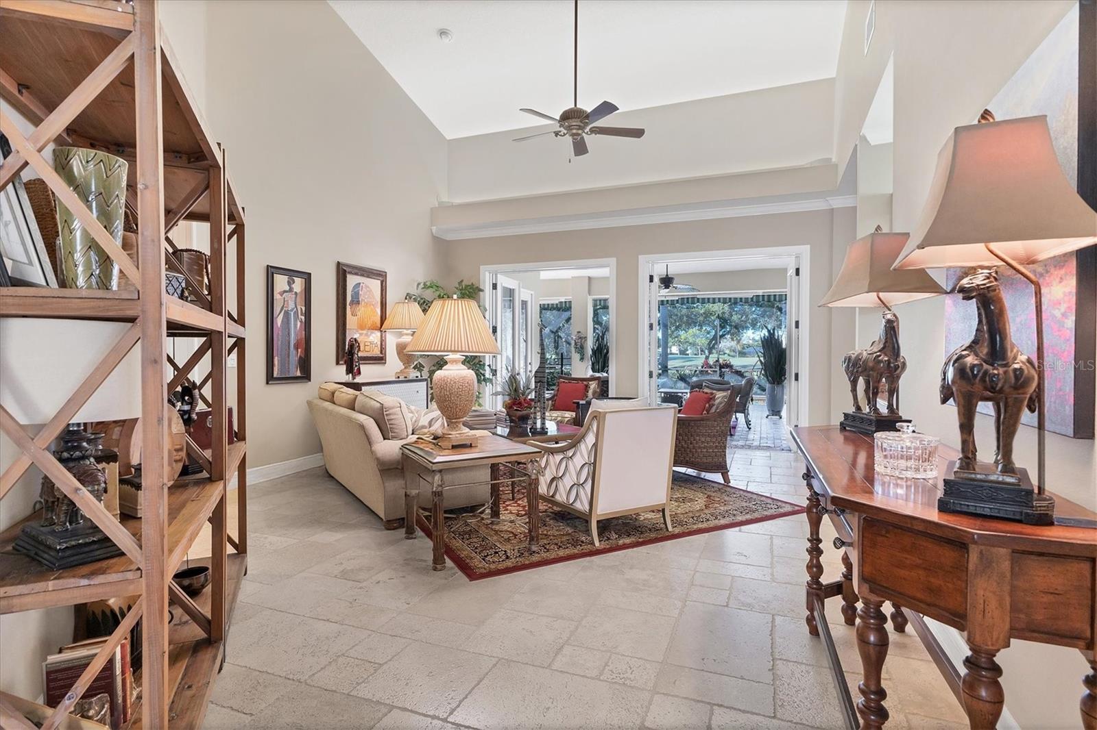 Image 6 of 68 For 7612 Calle Facil