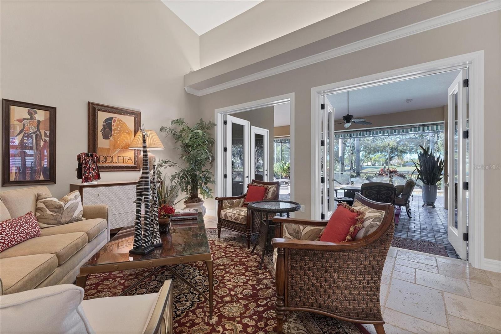 Image 7 of 68 For 7612 Calle Facil