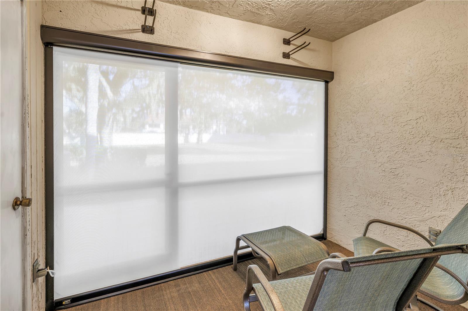 Image 23 of 29 For 8415 Gardens Circle