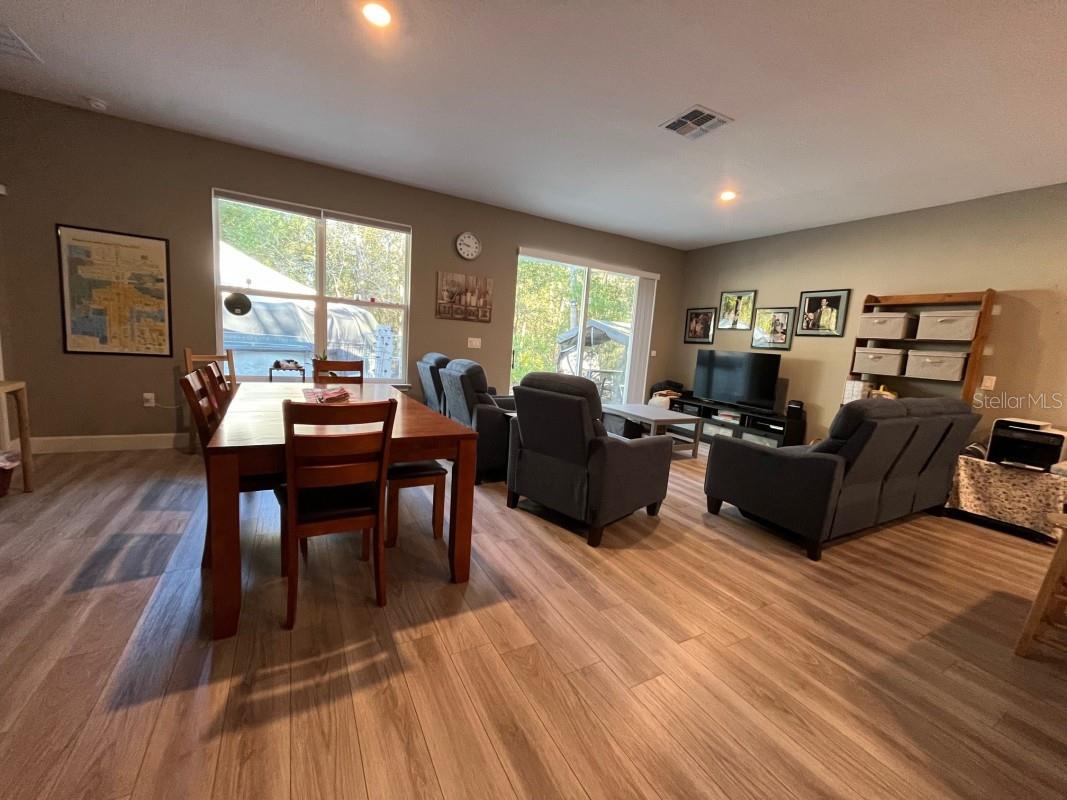 Image 6 of 9 For 120 26th Street