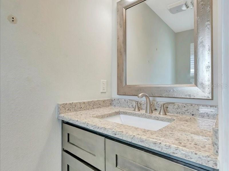 Image 23 of 48 For 2529 Croton Avenue