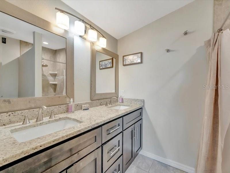 Image 28 of 48 For 2529 Croton Avenue