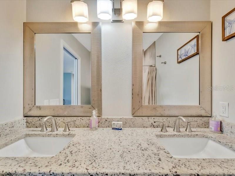 Image 29 of 48 For 2529 Croton Avenue