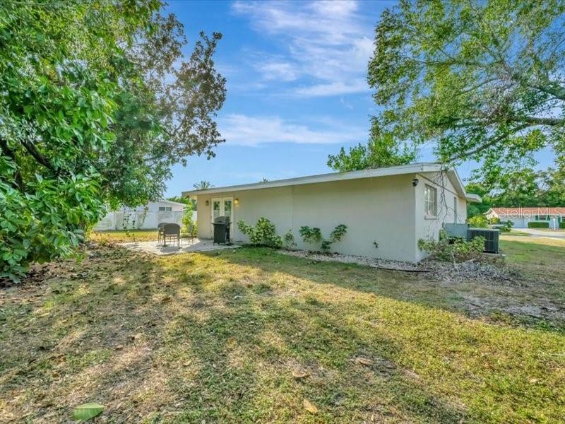 Image 46 of 48 For 2529 Croton Avenue