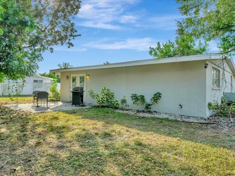 Image 47 of 48 For 2529 Croton Avenue