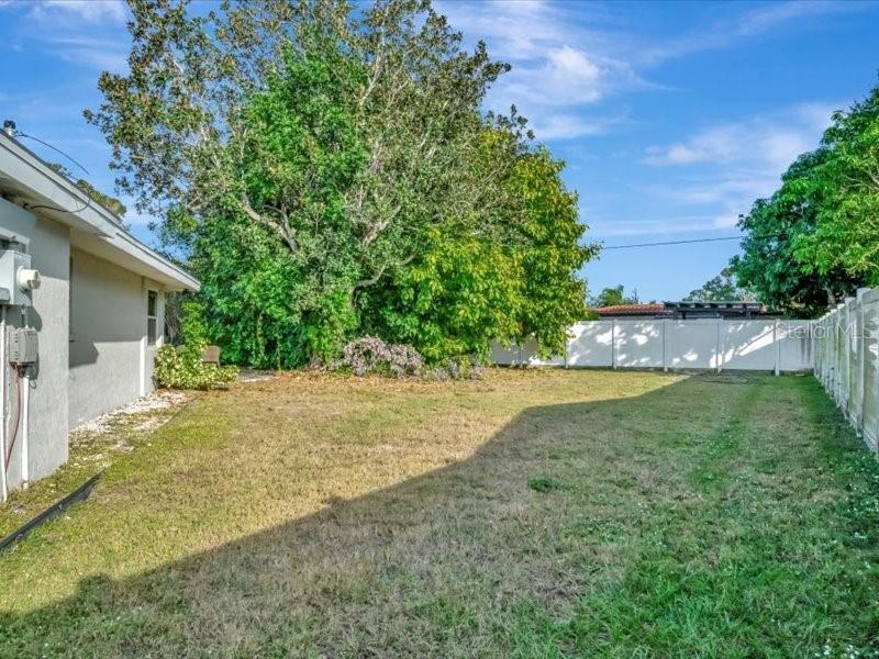 Image 48 of 48 For 2529 Croton Avenue