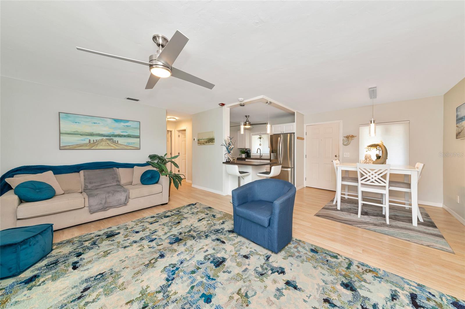 Image 11 of 48 For 3755 School Avenue 44