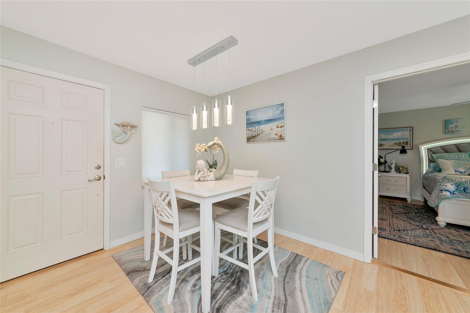 Image 12 of 48 For 3755 School Avenue 44