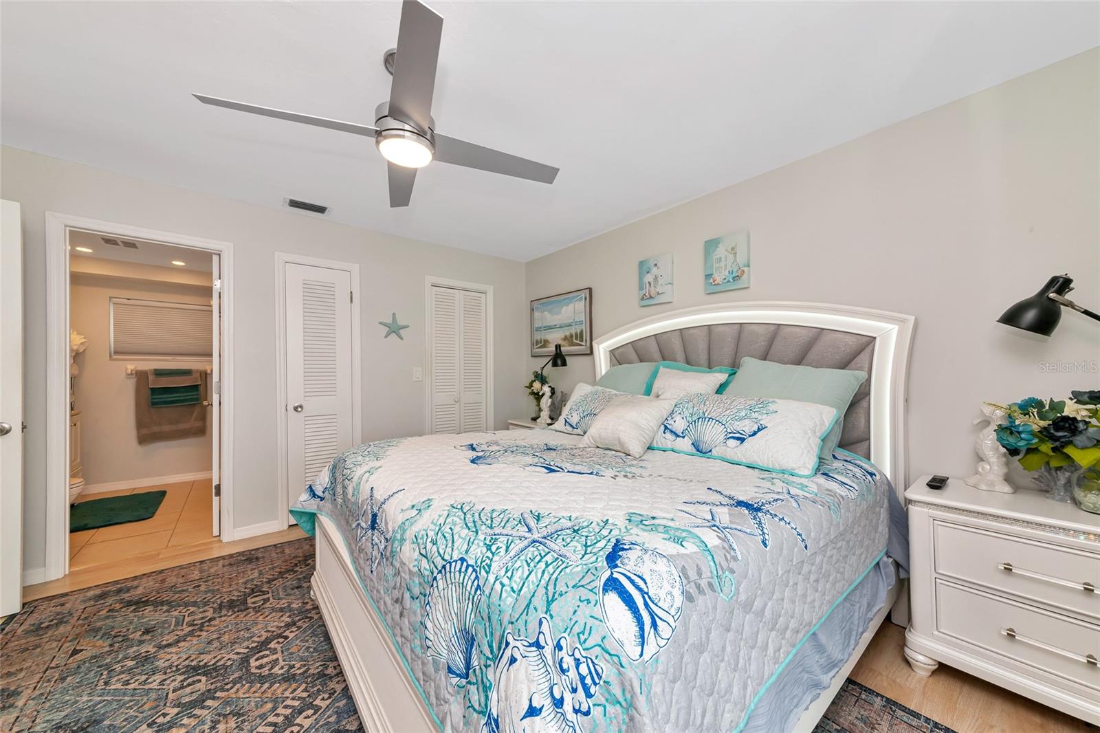 Image 23 of 48 For 3755 School Avenue 44