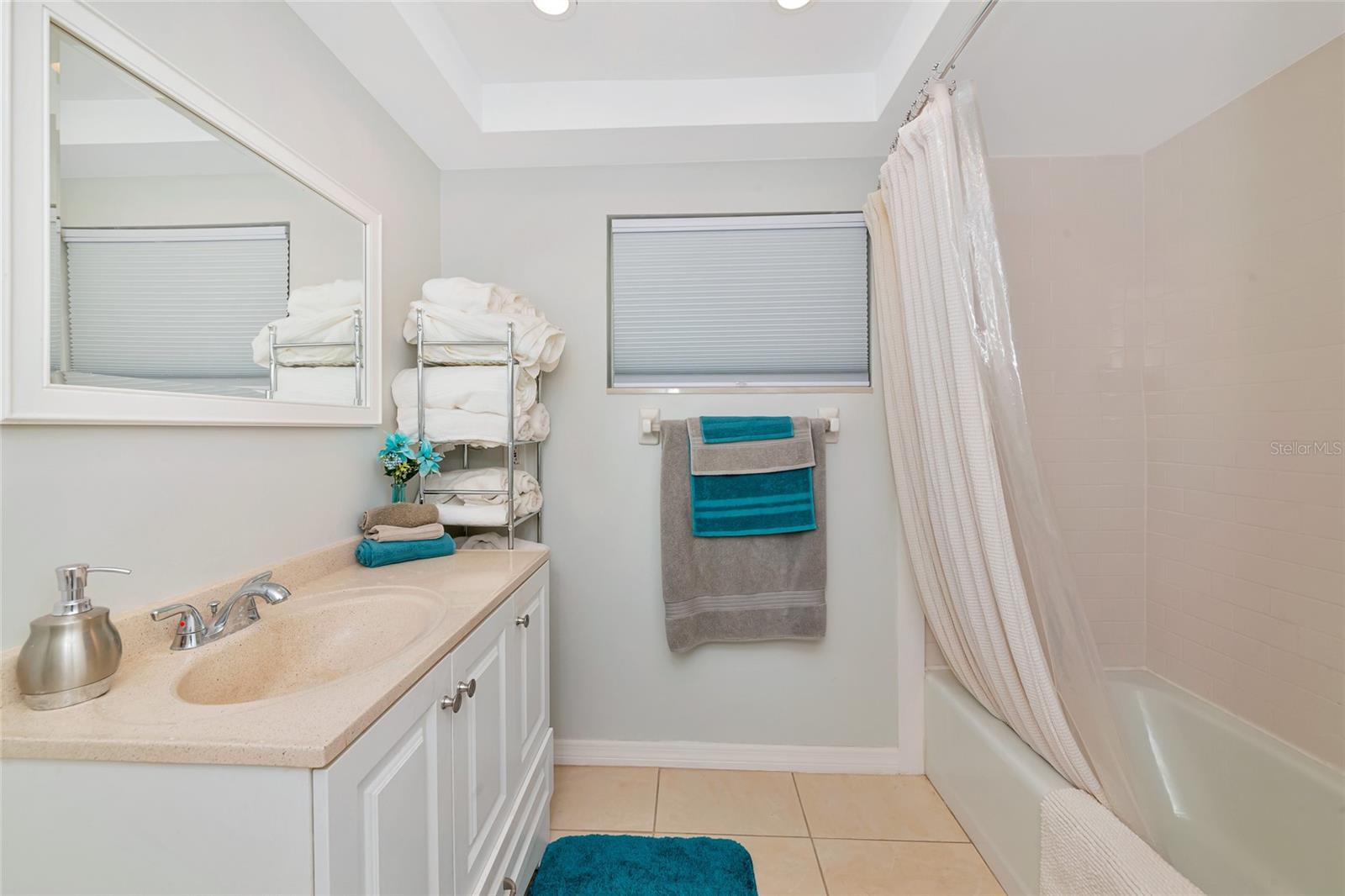 Image 28 of 48 For 3755 School Avenue 44