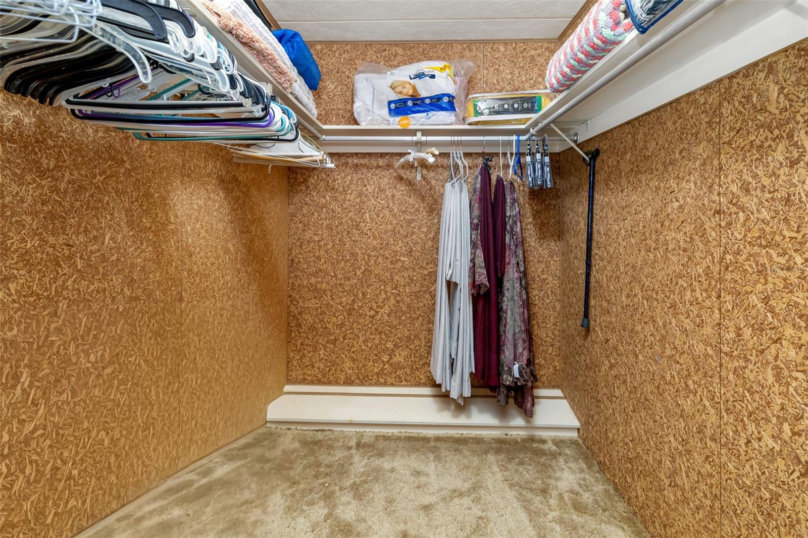 Image 26 of 55 For 5619 Bayshore Road 423