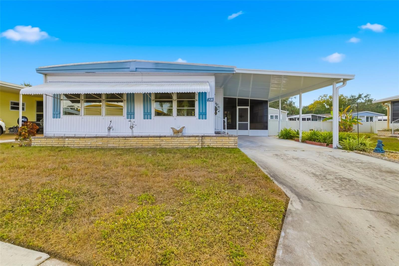 Image 53 of 55 For 5619 Bayshore Road 423