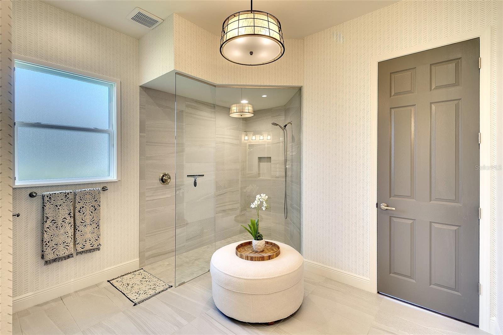 Image 23 of 35 For 15915 42nd Glen E