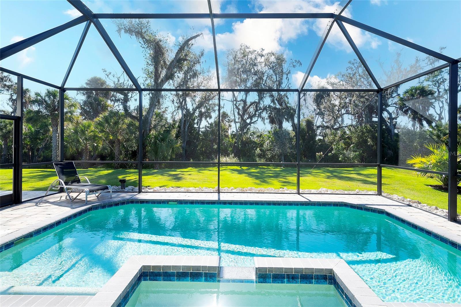 Image 32 of 35 For 15915 42nd Glen E