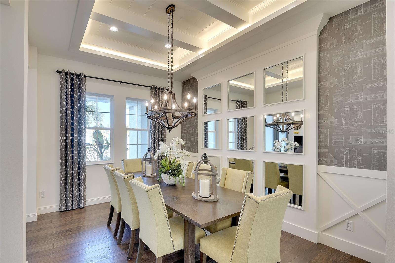 Image 4 of 35 For 15915 42nd Glen E