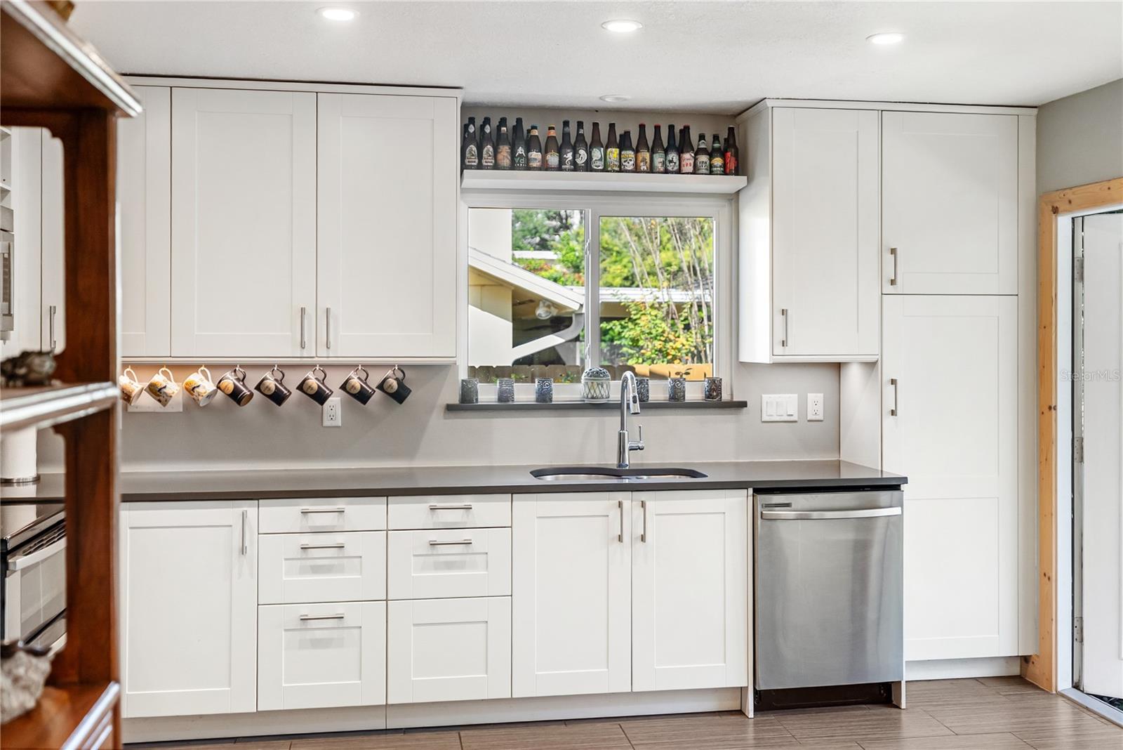 Image 22 of 80 For 5482 Beneva Woods Circle