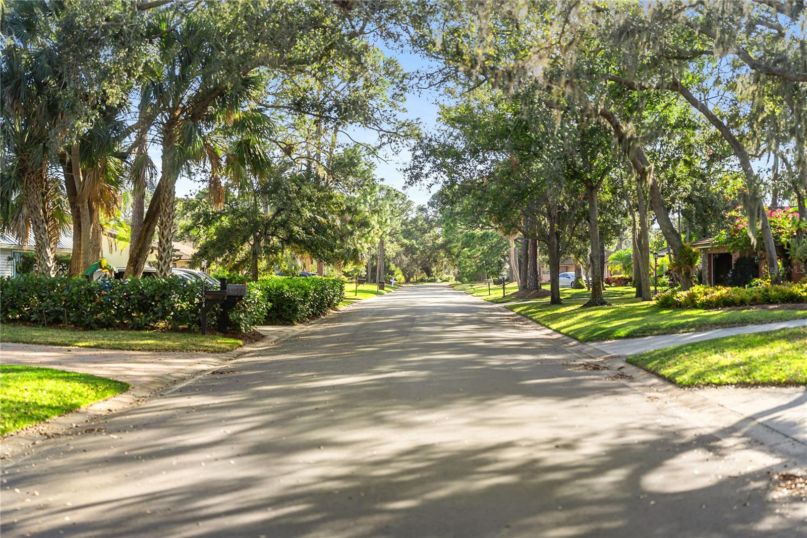 Image 69 of 80 For 5482 Beneva Woods Circle