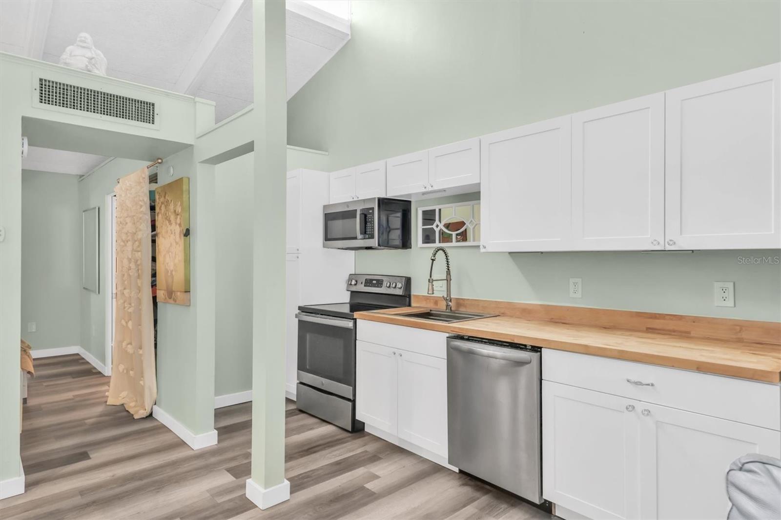 Image 17 of 35 For 500 Jefferson Avenue C3