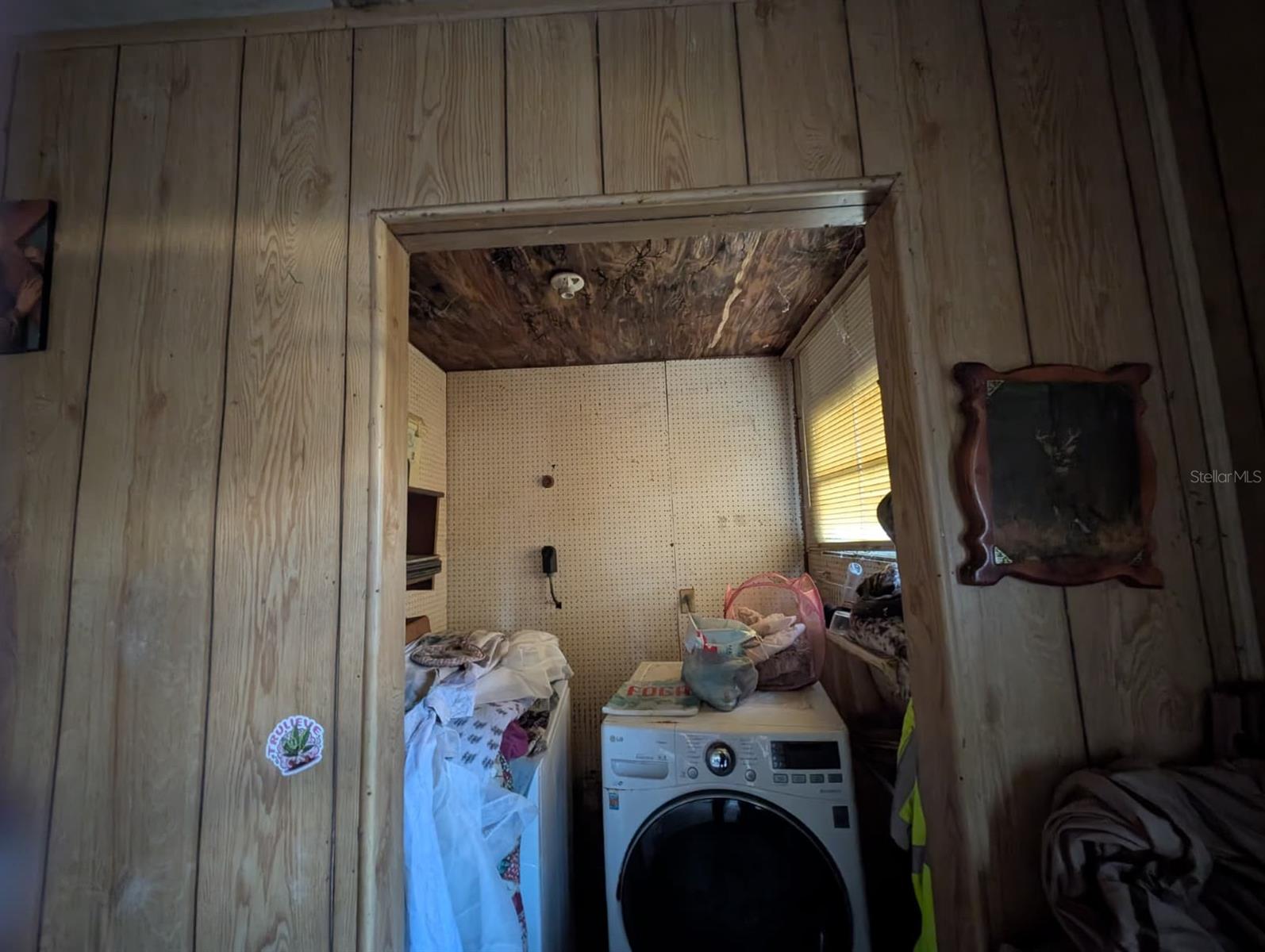 Image 16 of 55 For 2516 Hebb Road