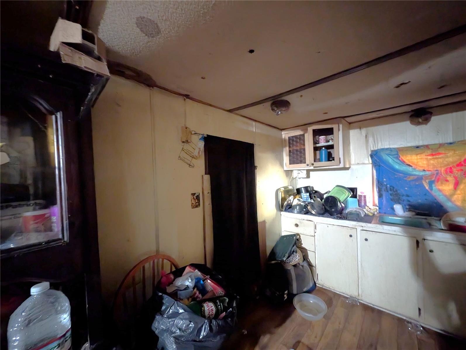 Image 27 of 55 For 2516 Hebb Road