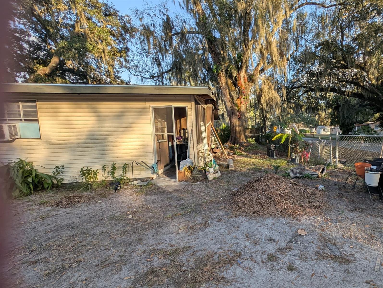 Image 53 of 55 For 2516 Hebb Road