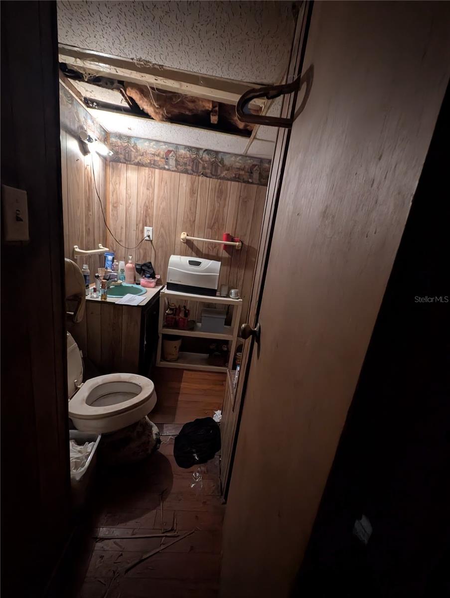 Image 6 of 55 For 2516 Hebb Road