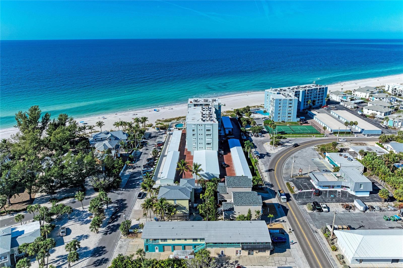 Image 42 of 56 For 5200 Gulf Drive 302