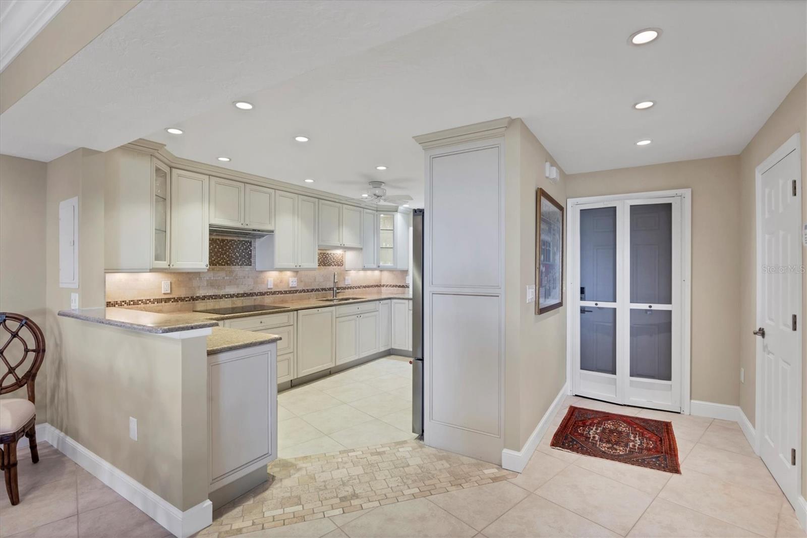 Image 12 of 58 For 4805 Gulf Of Mexico Drive 103