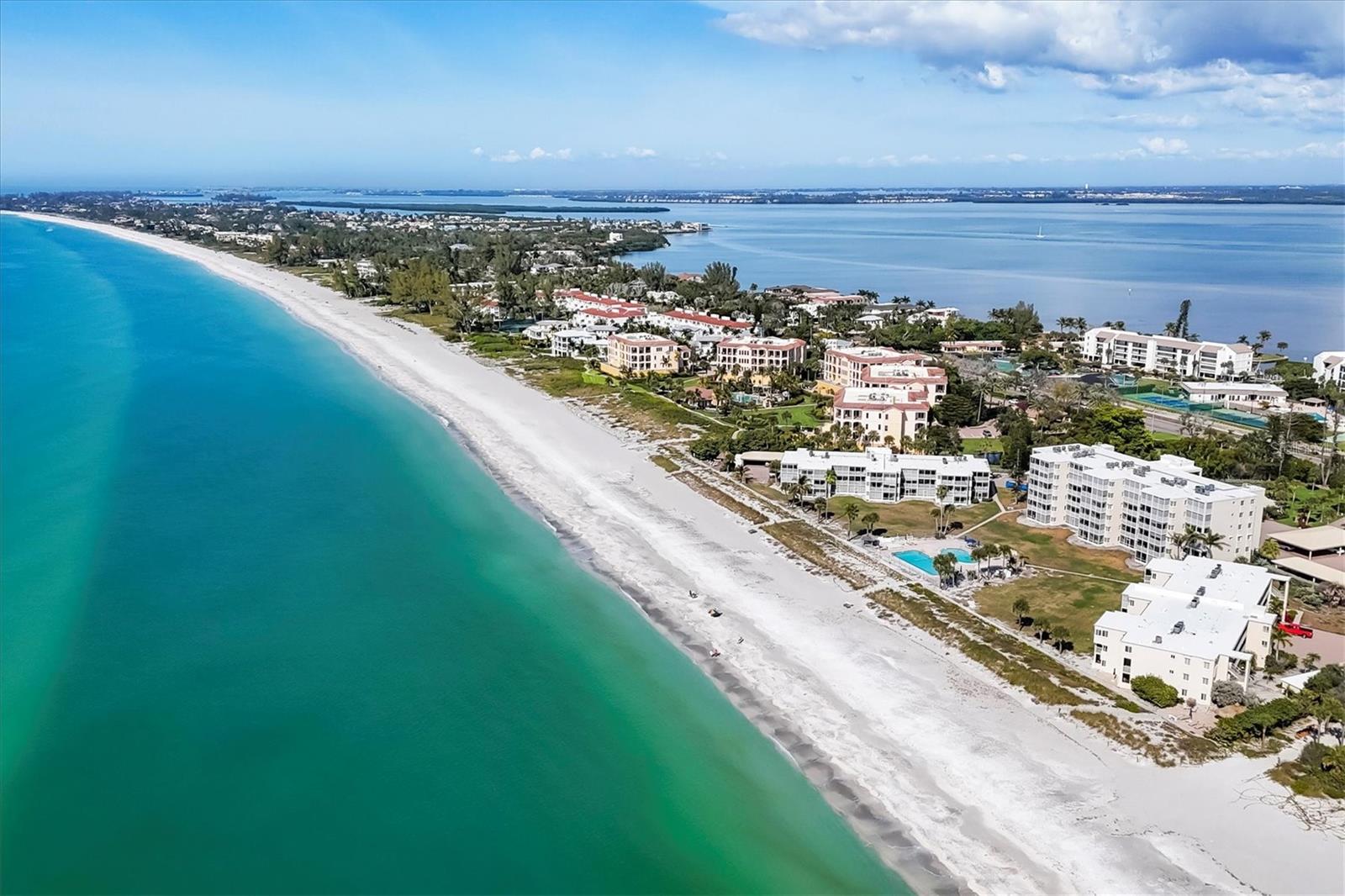 Image 51 of 58 For 4805 Gulf Of Mexico Drive 103