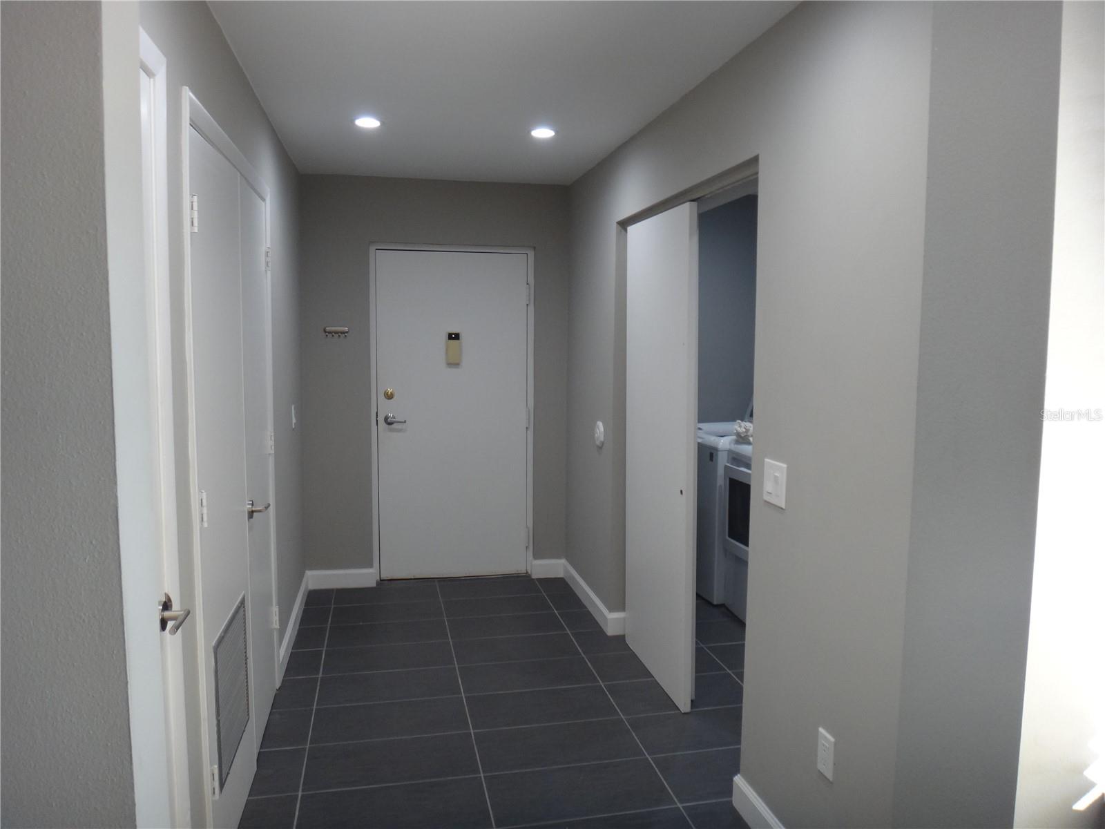 Image 5 of 15 For 2746 Orchid Oaks Drive 301aza