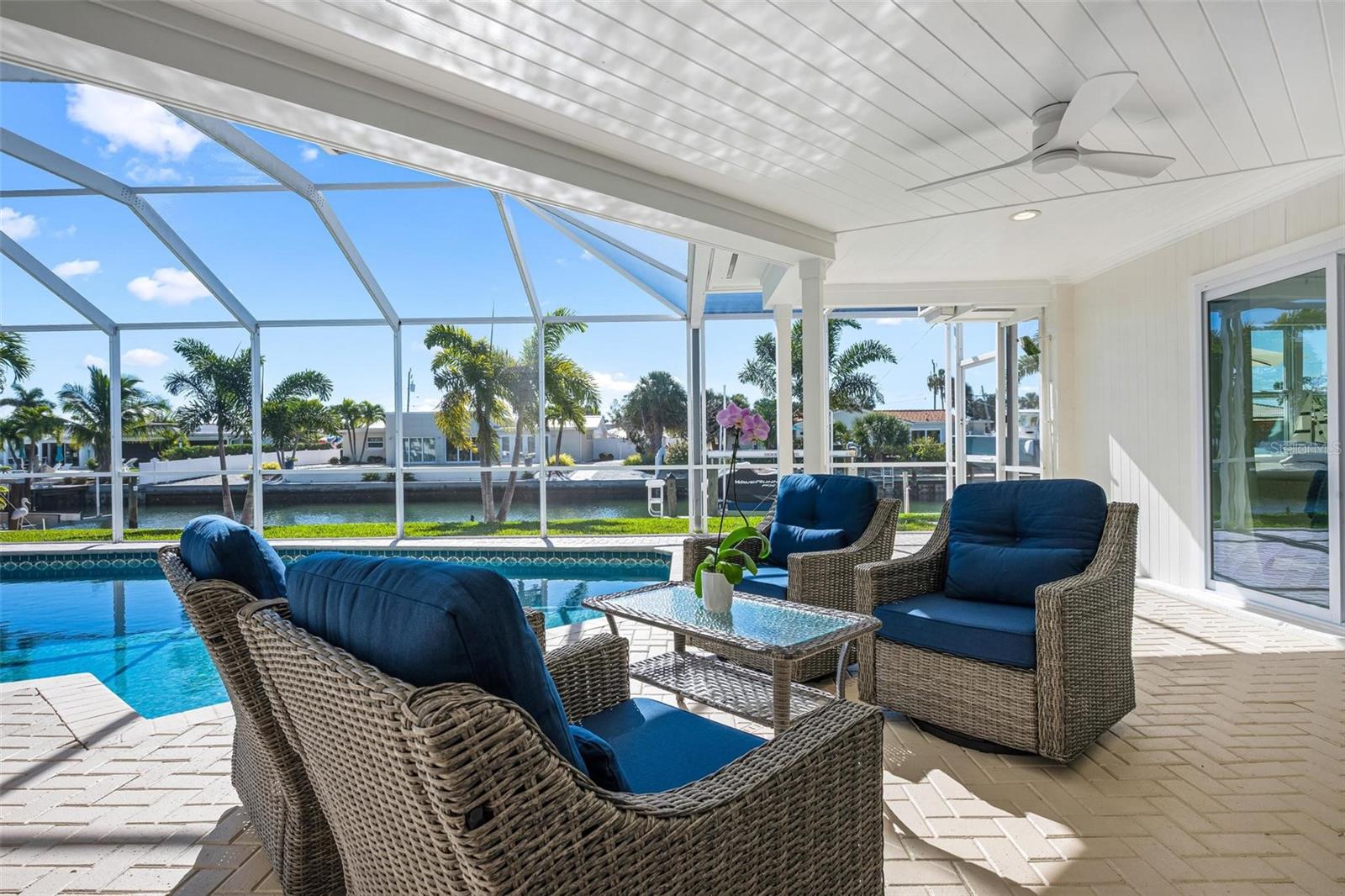 Image 18 of 96 For 616 Foxworth Lane