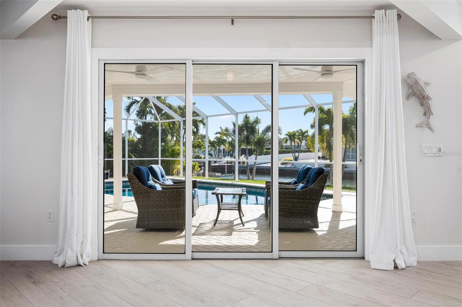 Image 19 of 96 For 616 Foxworth Lane