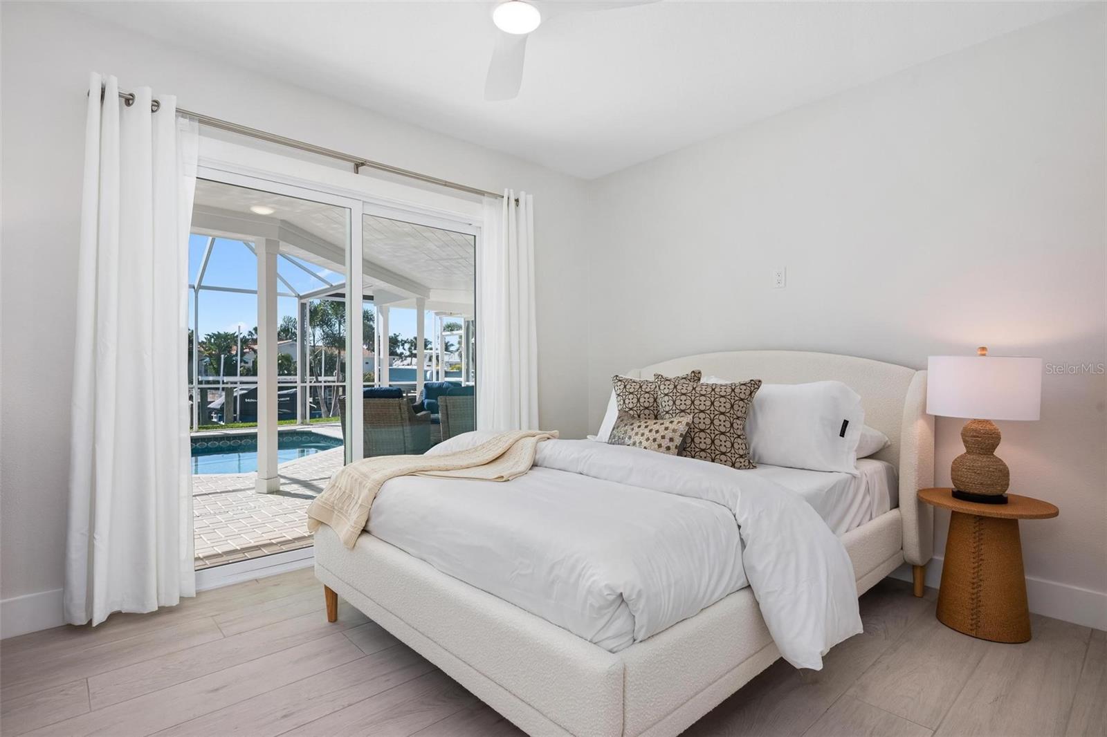 Image 43 of 96 For 616 Foxworth Lane