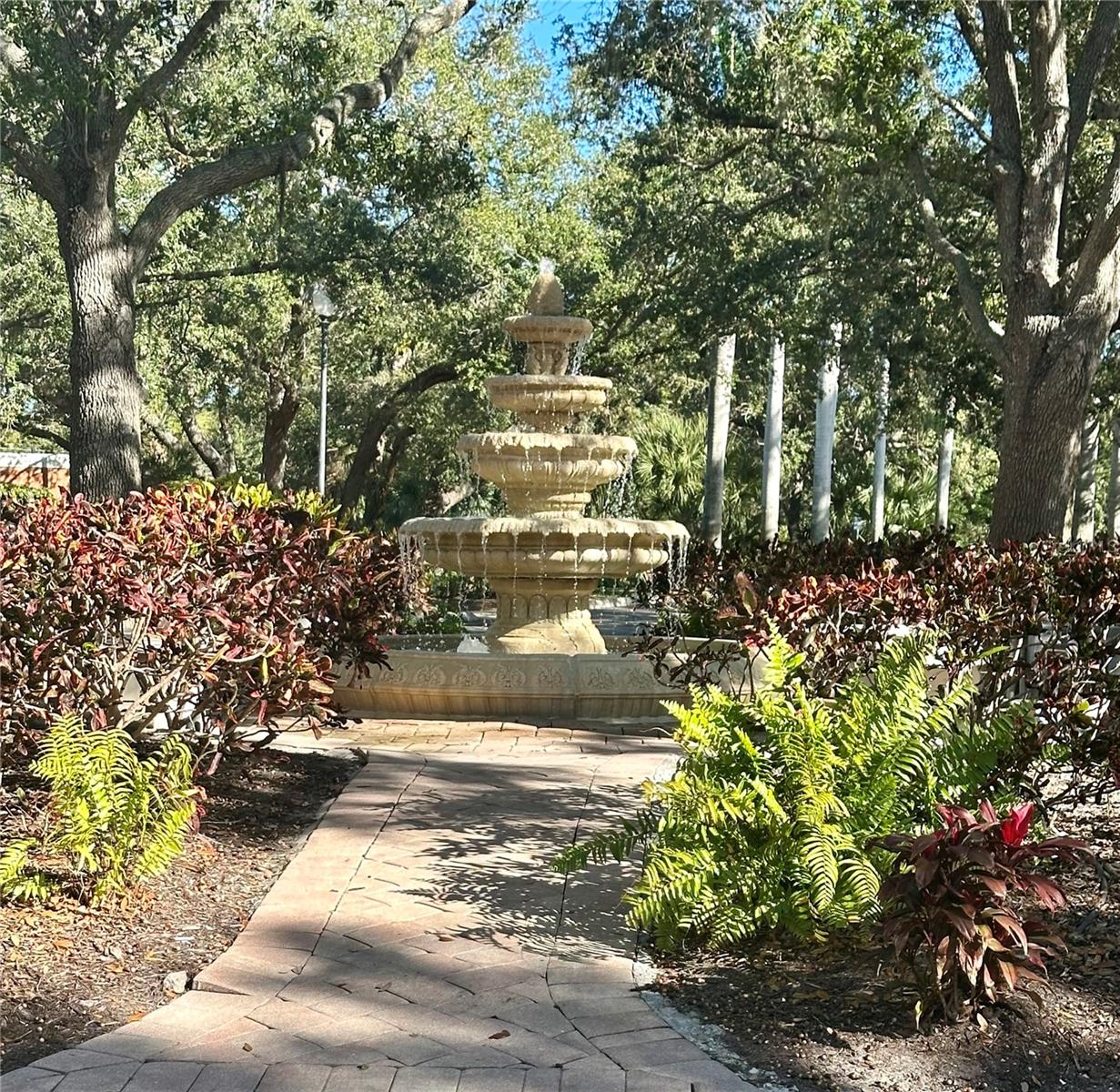 Image 33 of 60 For 4126 Central Sarasota Parkway 2011