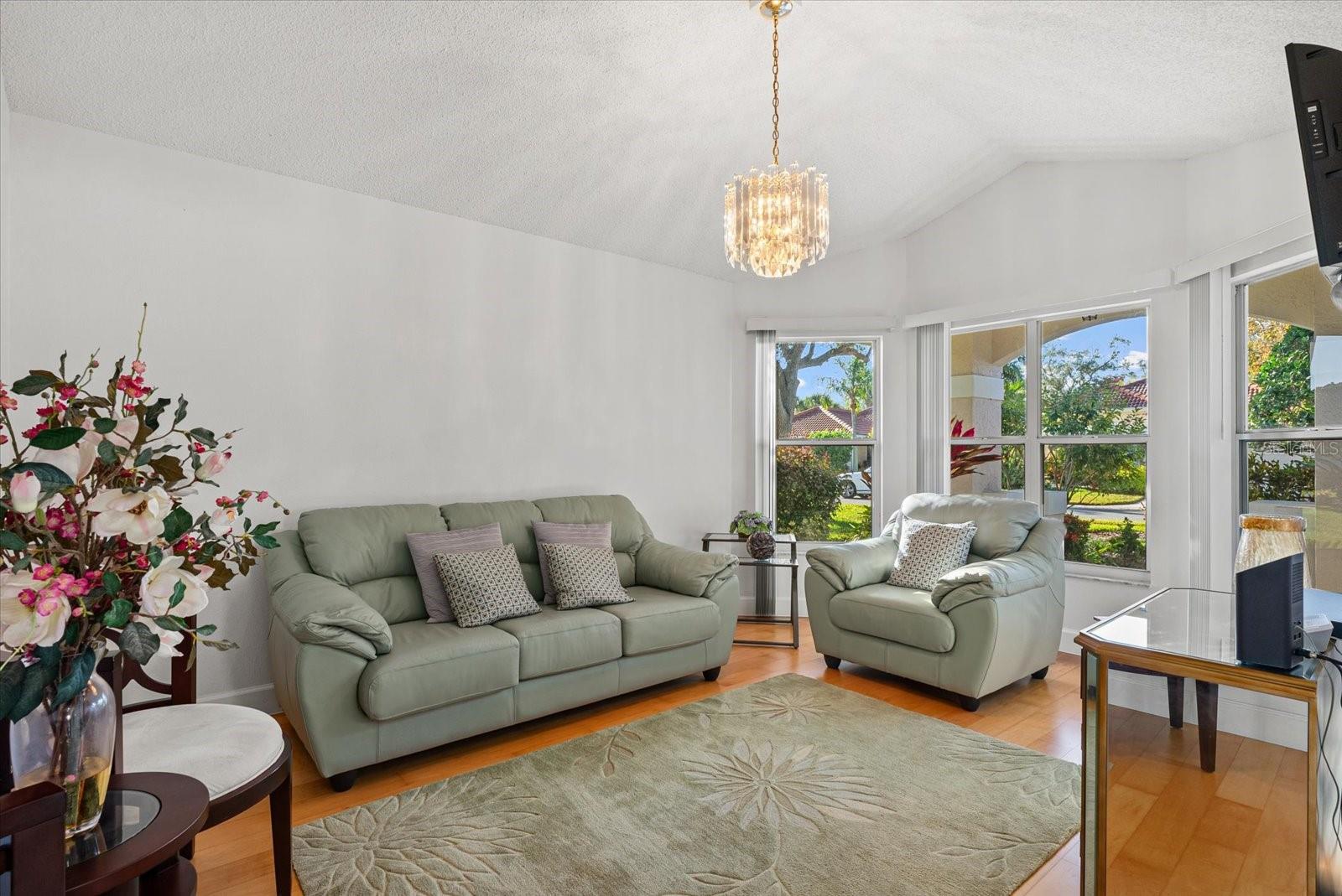 Image 15 of 34 For 4439 Deer Trail Boulevard