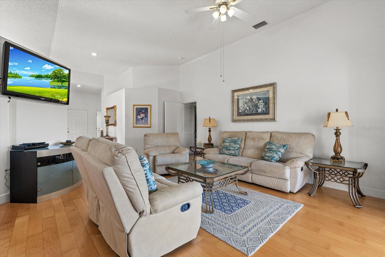 Image 7 of 34 For 4439 Deer Trail Boulevard