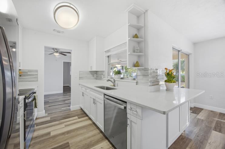 Image 13 of 35 For 3427 Riviera Drive