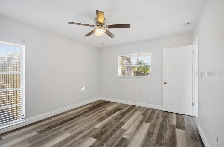 Image 8 of 35 For 3427 Riviera Drive