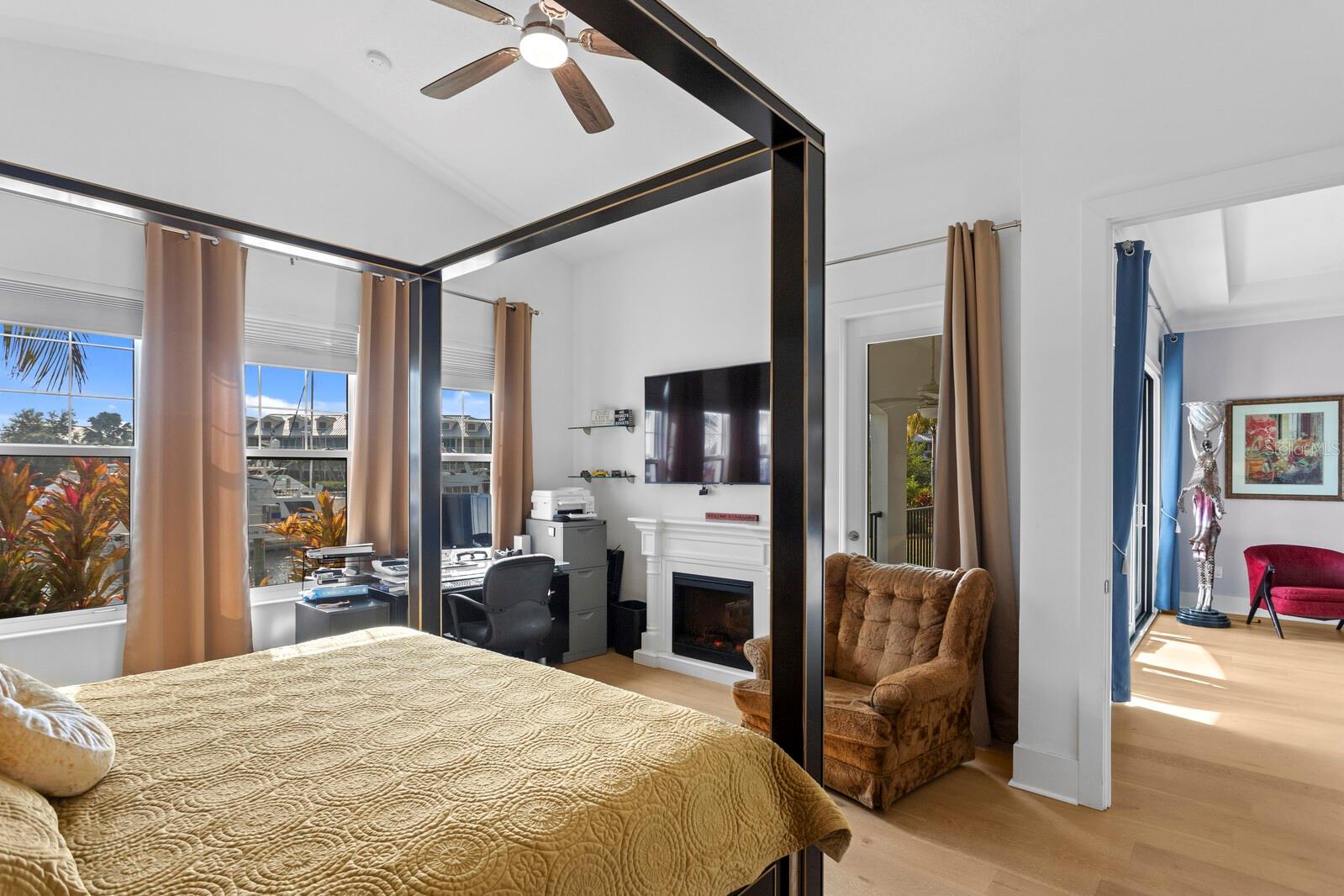 Image 23 of 73 For 3036 Christophers Watch Lane