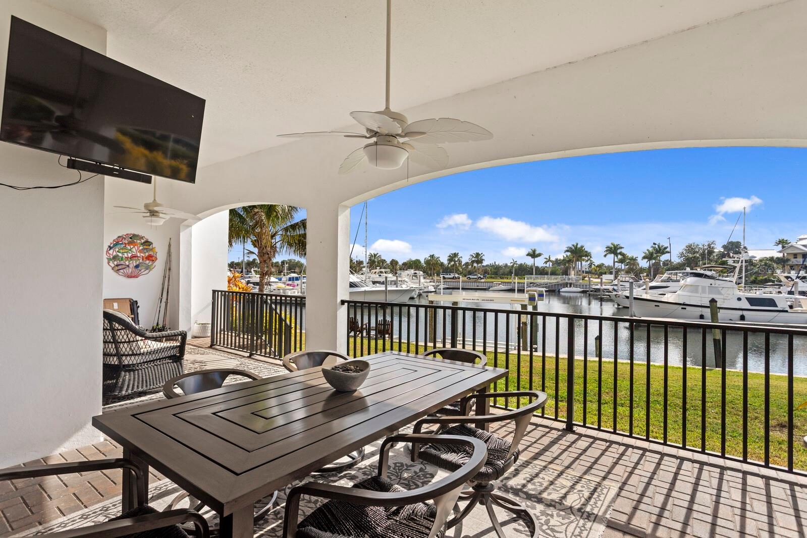 Image 31 of 73 For 3036 Christophers Watch Lane