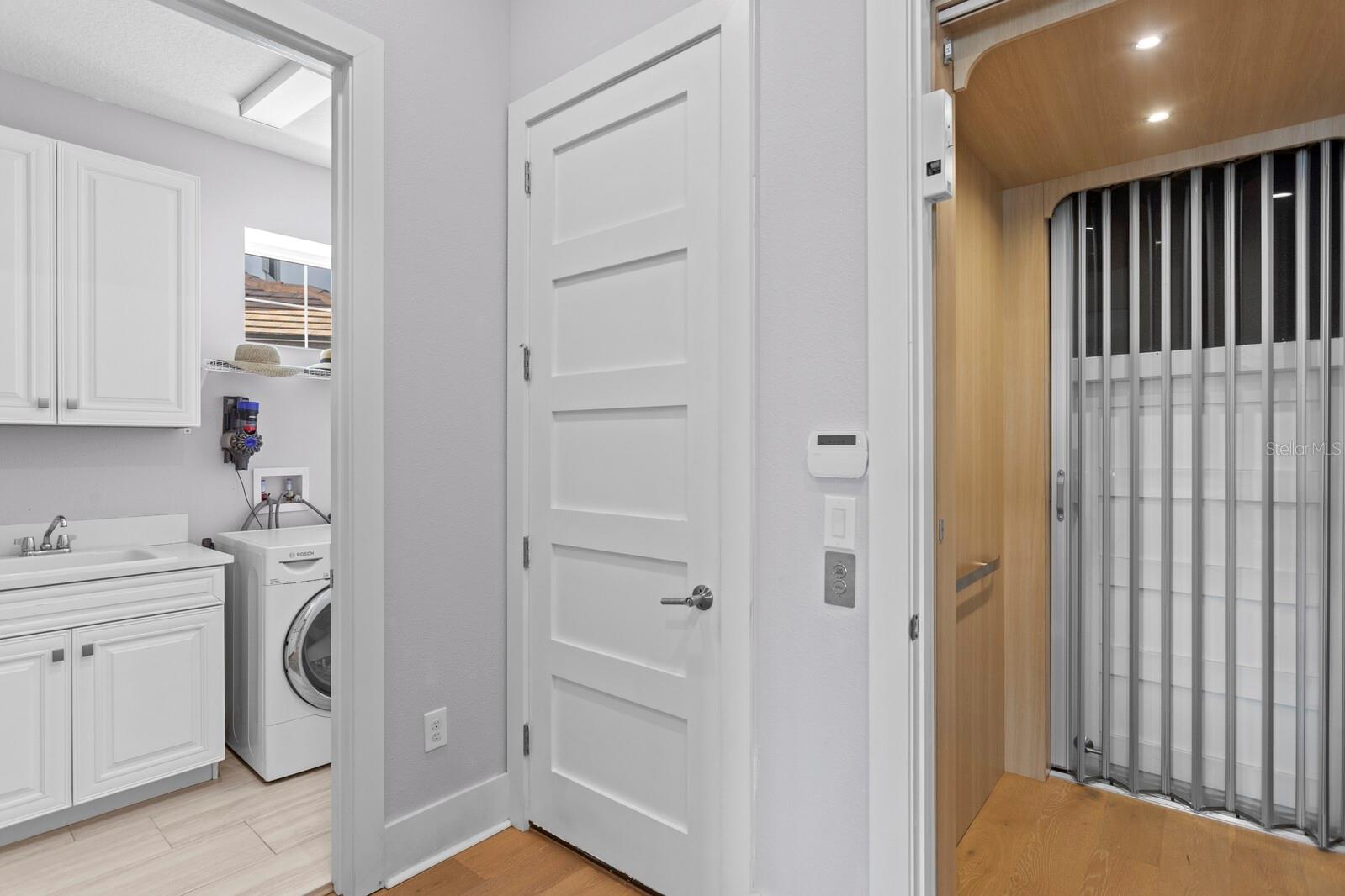 Image 37 of 73 For 3036 Christophers Watch Lane