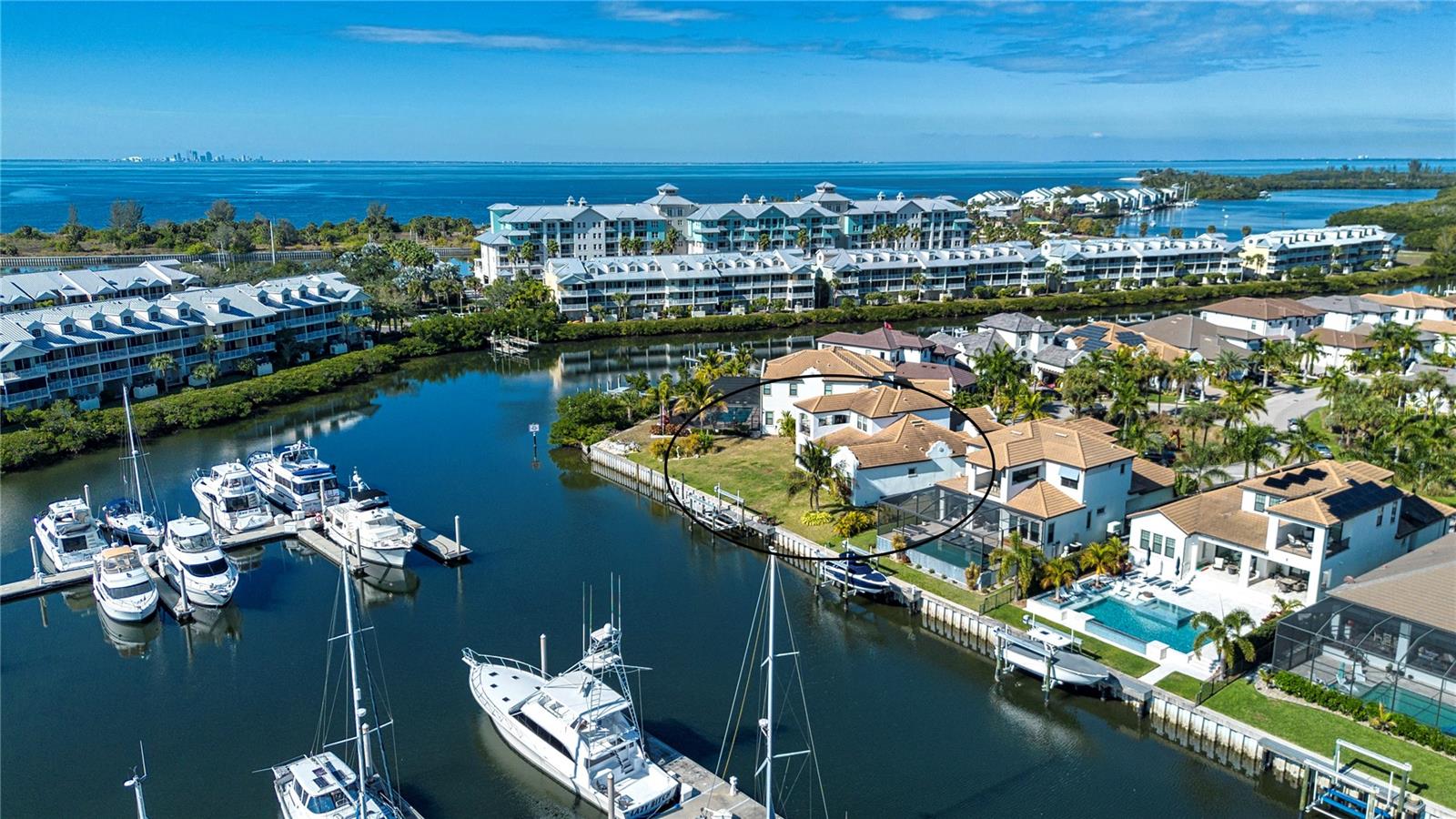 Image 4 of 73 For 3036 Christophers Watch Lane