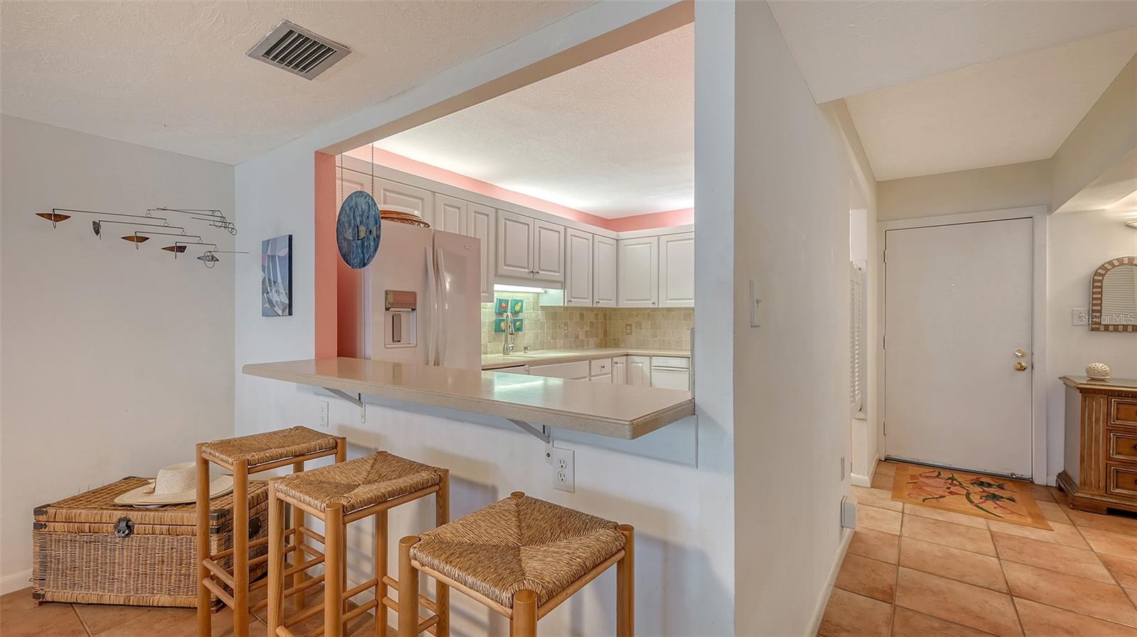 Image 8 of 35 For 5055 Gulf Of Mexico Drive 411