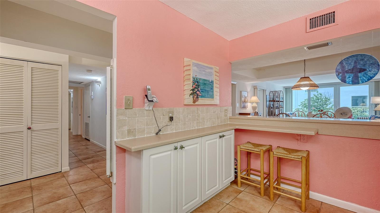 Image 9 of 35 For 5055 Gulf Of Mexico Drive 411