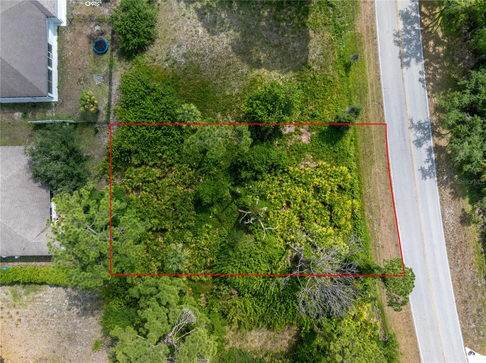 Image 12 of 13 For De Leon Drive